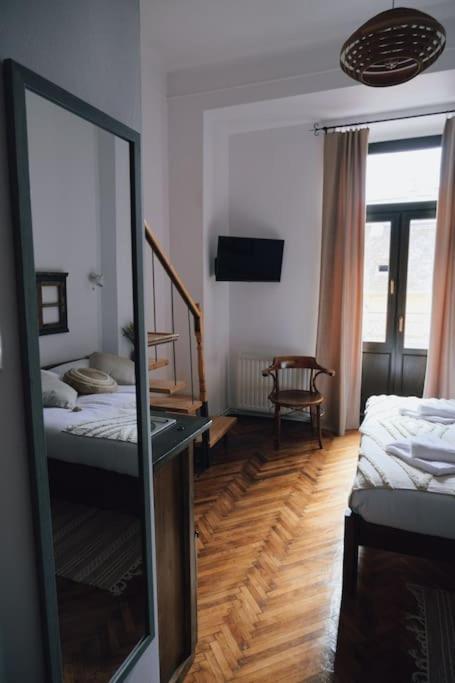 Vista Studio Brasov In The Heart Of The Old City Center Dış mekan fotoğraf